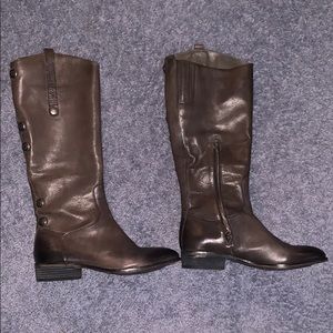 Arturo Chiang Grey High Top Boots